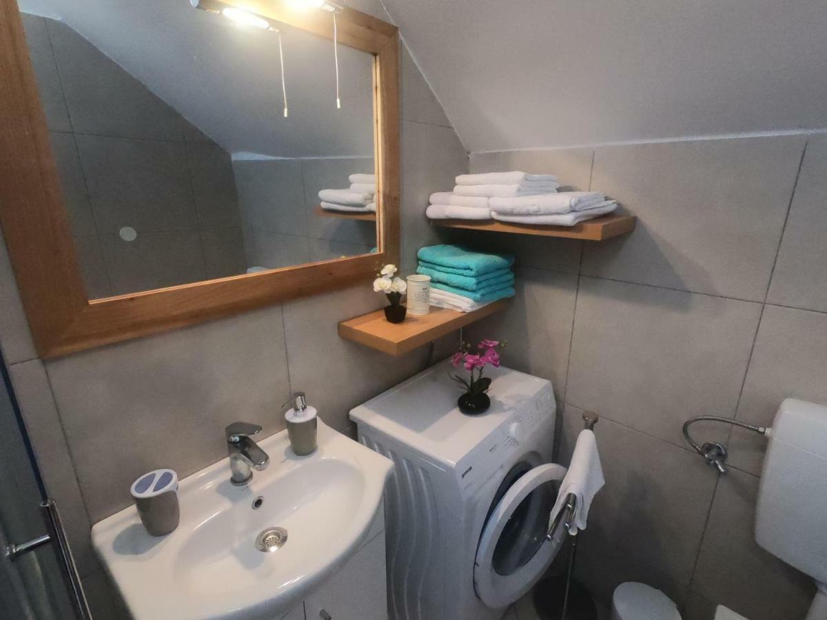 Apartment Vesna Примоштен Экстерьер фото